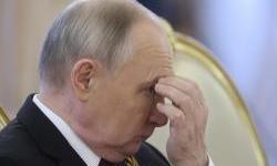 Očajni Putin prisiljava Ukrajince da se bore za njega