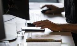 Švicarska daje Ukrajini 60 miliona franaka za digitalizaciju
