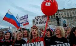 Zatvoren ruski prozor u svijet 