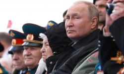 Putin digs into oligarchs' pockets, seeks funds for war in Ukraine
