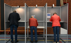 Sweden warns that Putin's robot army is targeting German and French elections