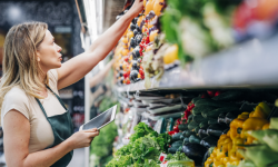 EBRD joins forces with Lovćen Bank to support SMEs in Montenegro