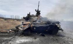 Ukraine conflict: Why is Russia losing so many tanks?