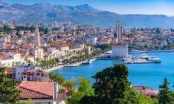 Split to save 100,000 euros on energy bills with 14 new solar roofs