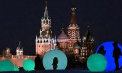 Nerves and patriotism in Moscow after 18 months of war