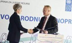 Podrška UNDP-a uvođenju rodnih principa u rad javne uprave