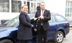 EULEX-i dhuron një automjet dhe pajisje të TI-së për ta rritur efektivitetin, llogaridhënien dhe transparencën e punës së Këshillit Gjyqësor të Kosovës